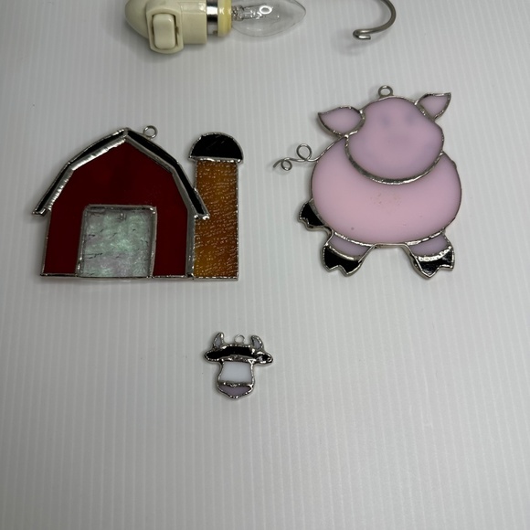 Lot Switchables Stained Glass Night Light, Large Pig, Barn,Small Cow - Picture 7 of 9
